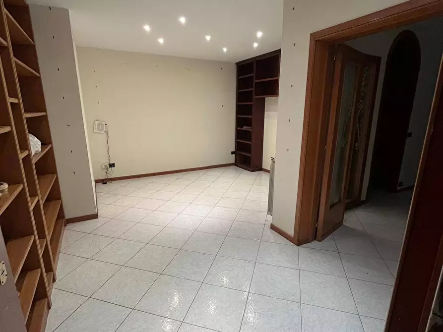 Immagine 32 di Appartamento in vendita  in VIA BRODOLINI a San Giorgio A Cremano