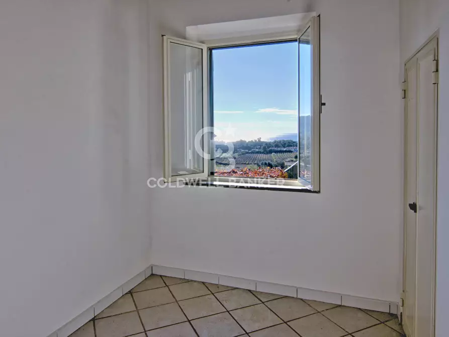 Immagine 16 di Appartamento in vendita  in Loc. Santa Maria a Capoliveri