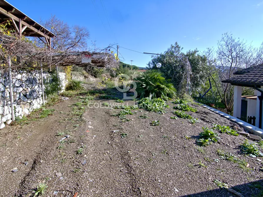 Immagine 26 di Appartamento in vendita  in Loc. Santa Maria a Capoliveri