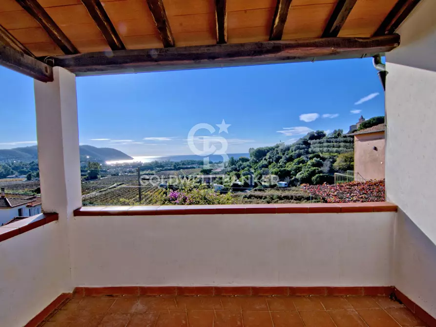 Immagine 1 di Appartamento in vendita  in Loc. Santa Maria a Capoliveri