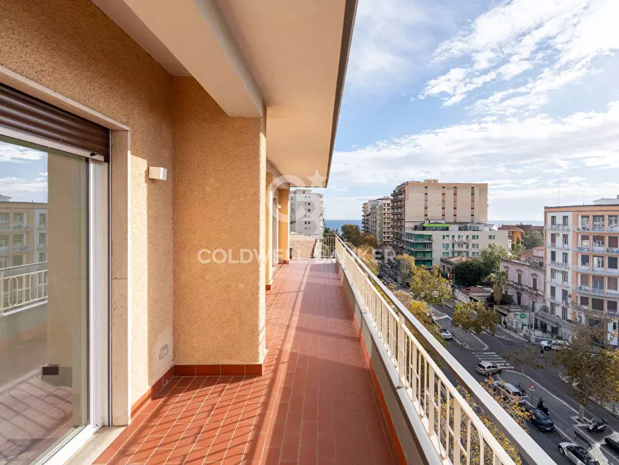 Immagine 33 di Attico in affitto  in CORSO iTALIA 201/203 a Catania