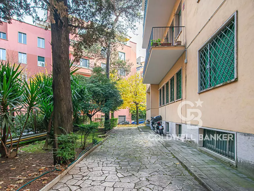 Immagine 28 di Appartamento in vendita  in Via Pietro Antonio Micheli 90 a Roma