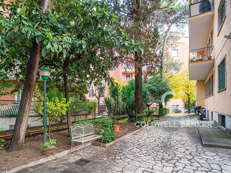 Immagine 31 di Appartamento in vendita  in Via Pietro Antonio Micheli 90 a Roma