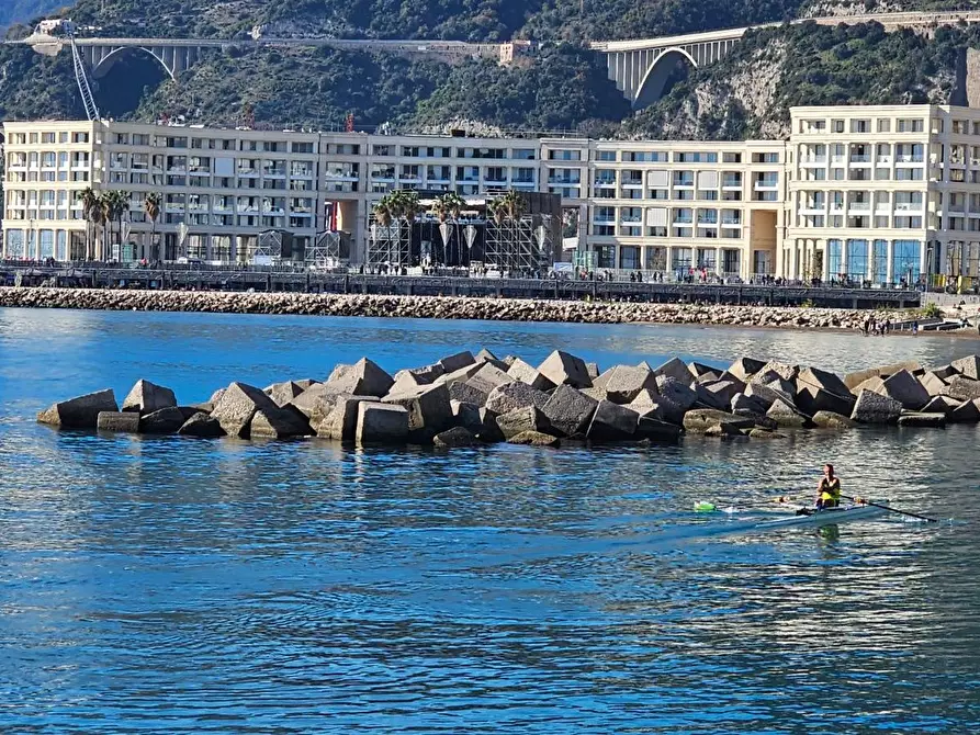 Immagine 6 di Appartamento in vendita  in Piazza Sant'Agostino 29 a Salerno