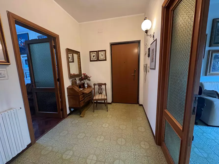 Immagine 4 di Appartamento in vendita  in VIA VIGNOLA 10 a Olbia