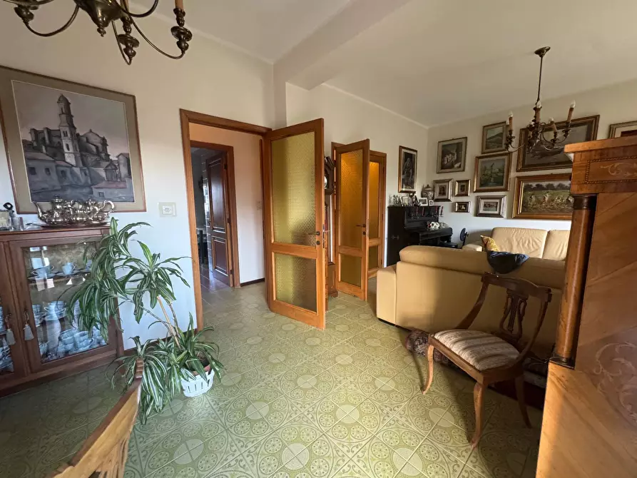 Immagine 5 di Appartamento in vendita  in VIA VIGNOLA 10 a Olbia