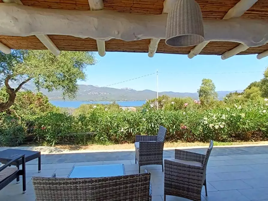 Immagine 2 di Villa in vendita  in via Monte Ladu 34/b a Olbia