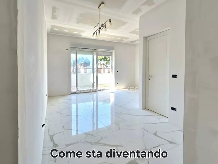 Immagine 2 di Appartamento in vendita  in Viale Mediterraneo 9 a Tarquinia