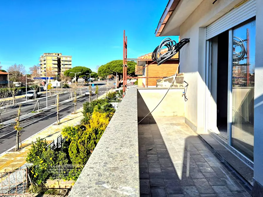 Immagine 13 di Appartamento in vendita  in Viale Mediterraneo 9 a Tarquinia