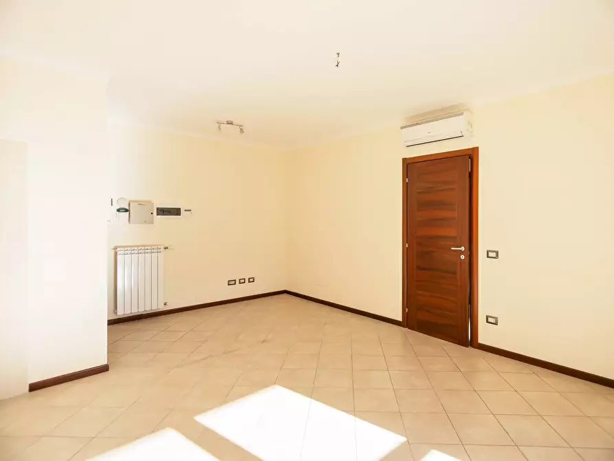 Immagine 7 di Casa semindipendente in vendita  in Via Del Padiglione 69 a Roma