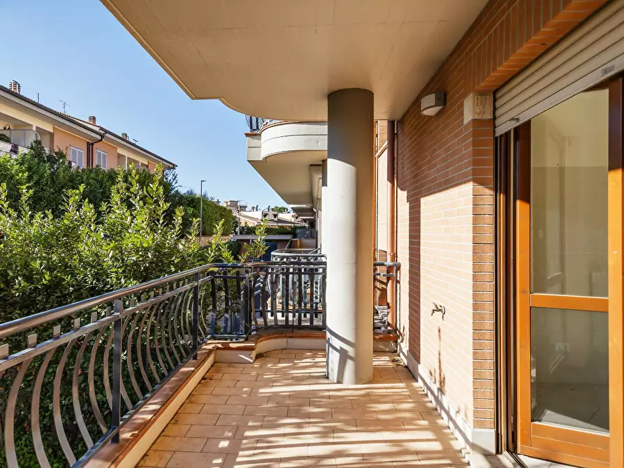 Immagine 33 di Casa semindipendente in vendita  in Via Del Padiglione 69 a Roma