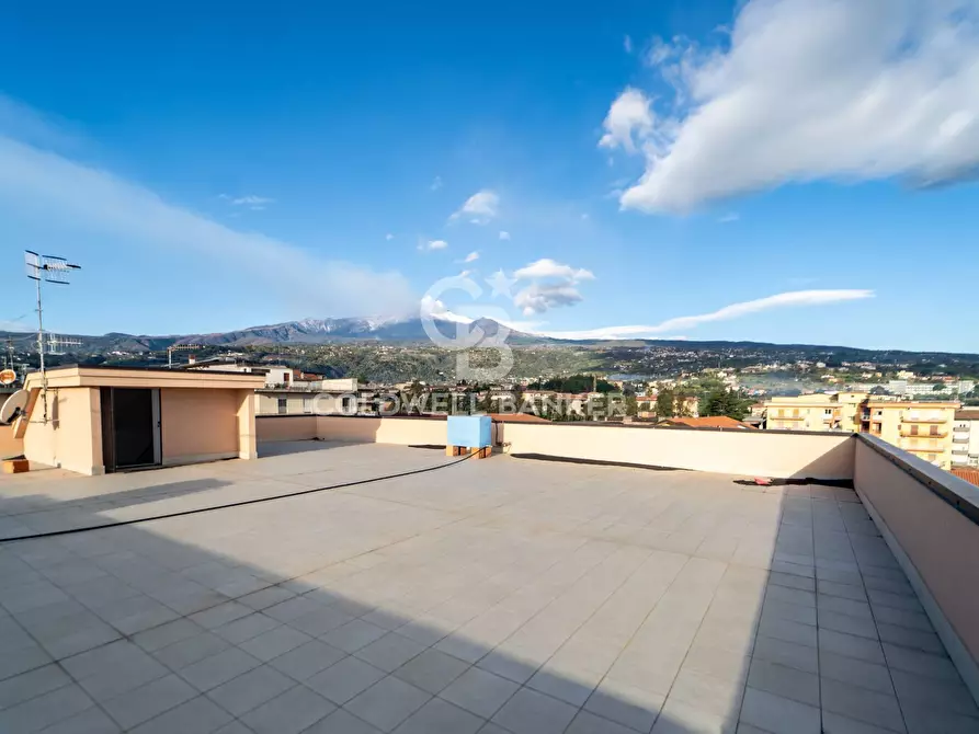 Immagine 16 di Appartamento in vendita  in VIA SILVIO PELLICO 25 a Giarre