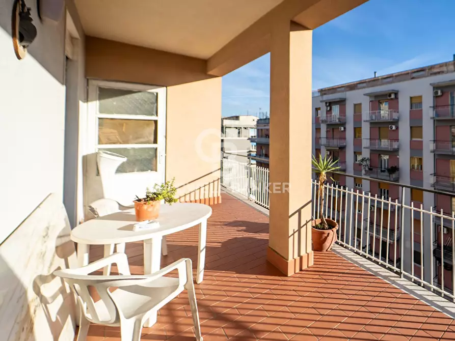 Immagine 1 di Appartamento in vendita  in Via Ammiraglio Caracciolo 52 a Catania