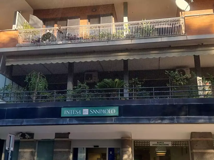 Immagine 2 di Locale commerciale in affitto  in Via Matteotti 59 a Monterotondo