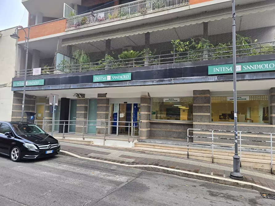 Immagine 10 di Locale commerciale in affitto  in Via Matteotti 59 a Monterotondo