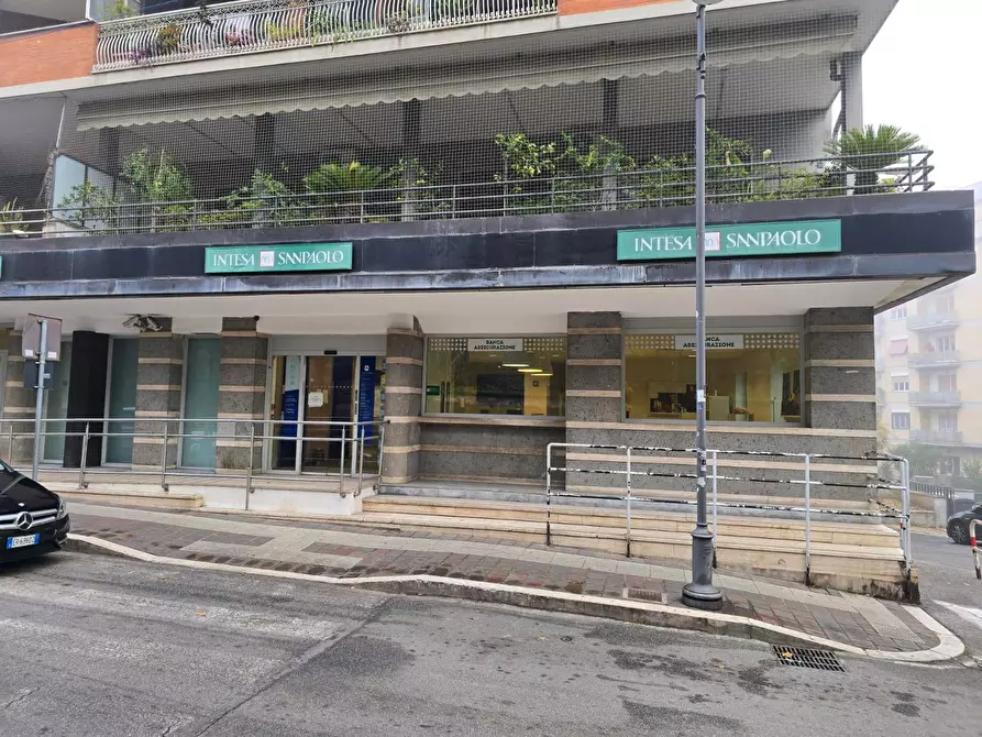Immagine 11 di Locale commerciale in affitto  in Via Matteotti 59 a Monterotondo