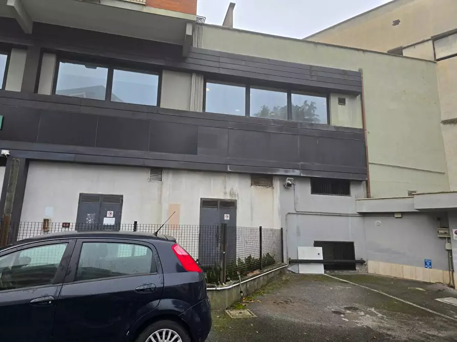 Immagine 12 di Locale commerciale in affitto  in Via Matteotti 59 a Monterotondo