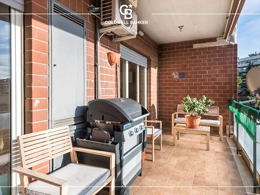 Immagine 9 di Appartamento in vendita  in Via Libero Leonardi 137 a Roma