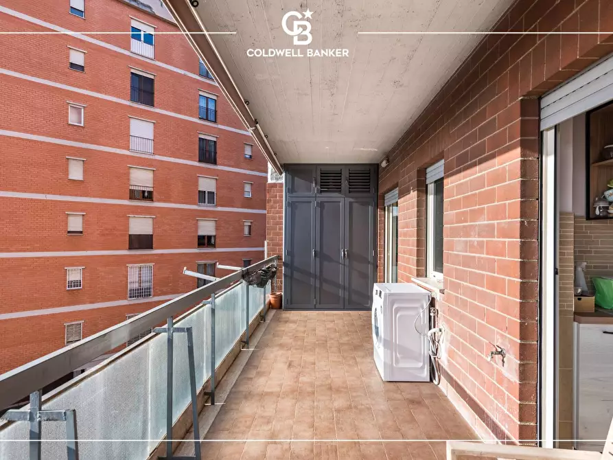 Immagine 10 di Appartamento in vendita  in Via Libero Leonardi 137 a Roma