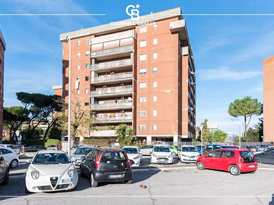 Immagine 26 di Appartamento in vendita  in Via Libero Leonardi 137 a Roma