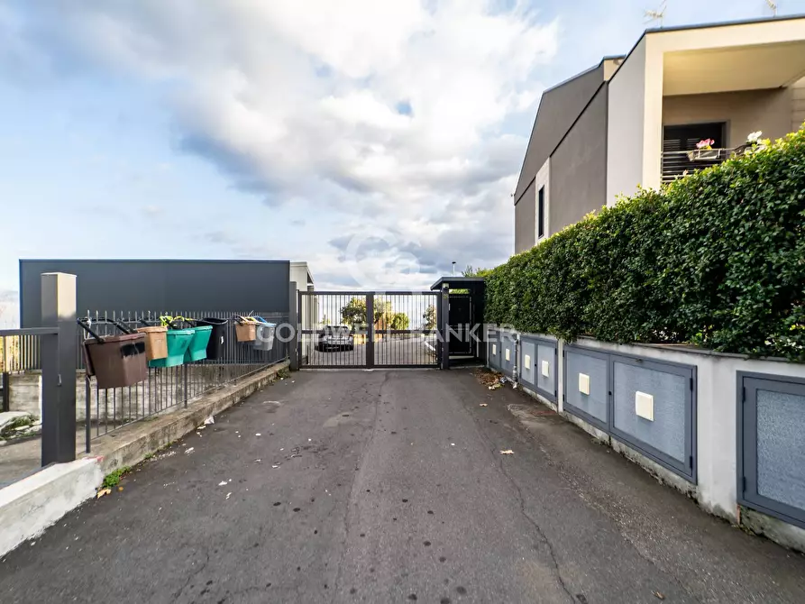 Immagine 21 di Villetta a schiera in vendita  in Via Vittorio Emanuele 2A a Zafferana Etnea