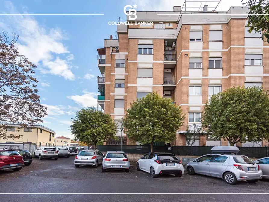 Immagine 3 di Appartamento in vendita  in Piazza Leonardo Da Vinci 1 a Ciampino