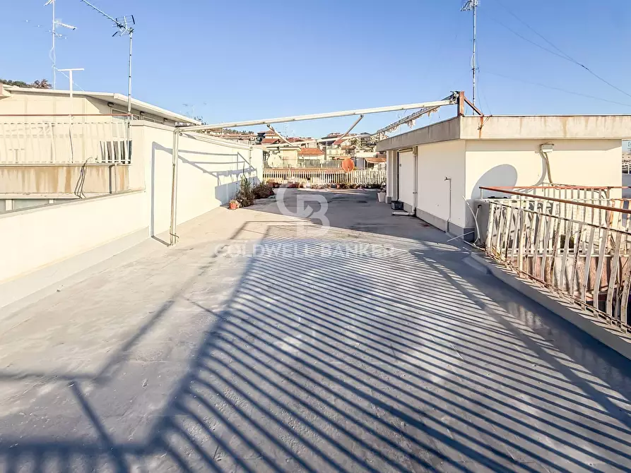 Immagine 13 di Appartamento in vendita  in Via Olimpiadi 3 a Aci Catena