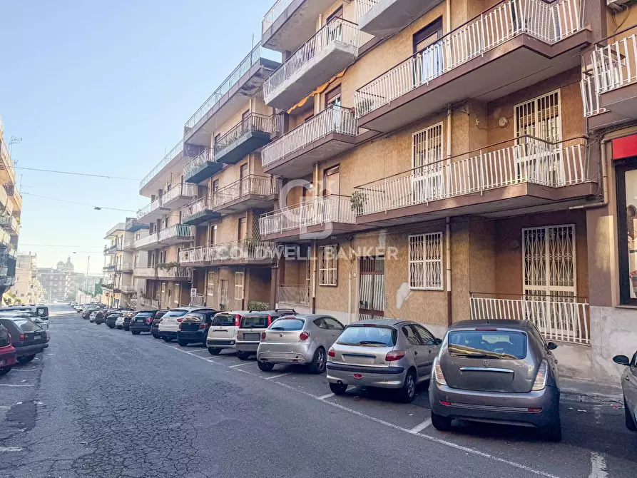 Immagine 19 di Appartamento in vendita  in Via Olimpiadi 3 a Aci Catena