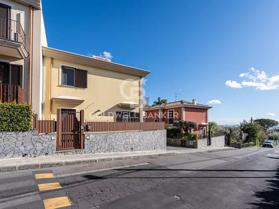 Immagine 5 di Villa in vendita  in via Giuseppe Ungaretti 7 a Aci Sant'antonio