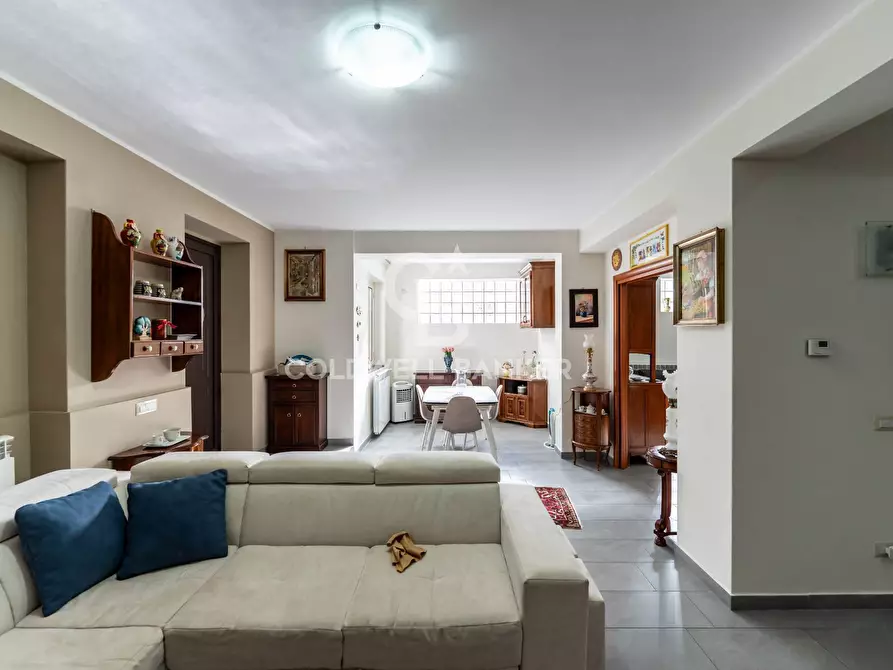 Immagine 11 di Villa in vendita  in via Giuseppe Ungaretti 7 a Aci Sant'antonio