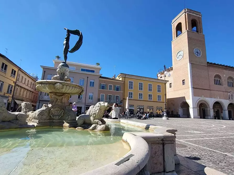 Immagine 9 di Appartamento in vendita  in Via Romagna a Fano