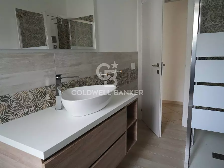 Immagine 23 di Appartamento in vendita  in Via Delle Olimpiadi 14 a Aci Catena