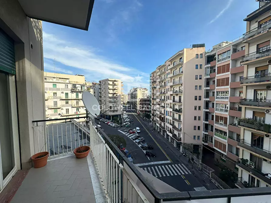 Immagine 13 di Appartamento in vendita  in Via Giacomo Leopardi 83 a Catania