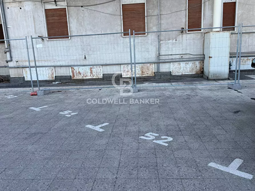 Immagine 8 di Box auto in vendita  in Viale Delle Medaglie D'oro 6N a Catania