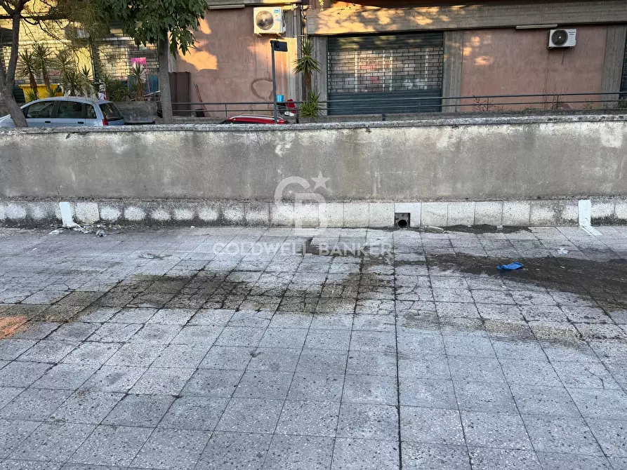 Immagine 9 di Box auto in vendita  in Viale Delle Medaglie D'oro 6N a Catania