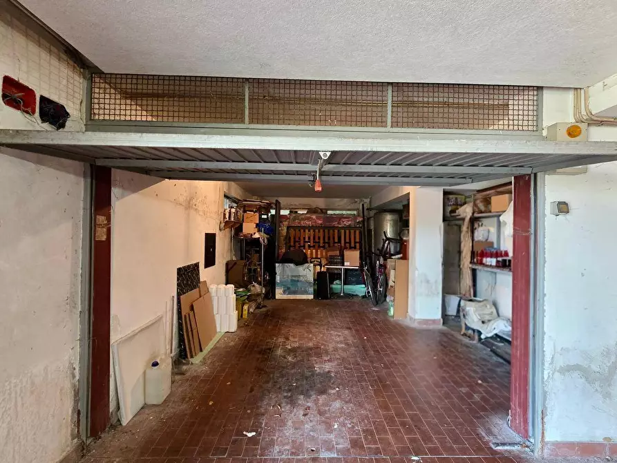 Immagine 27 di Appartamento in vendita  in Via  Panoramica 15 a Salerno