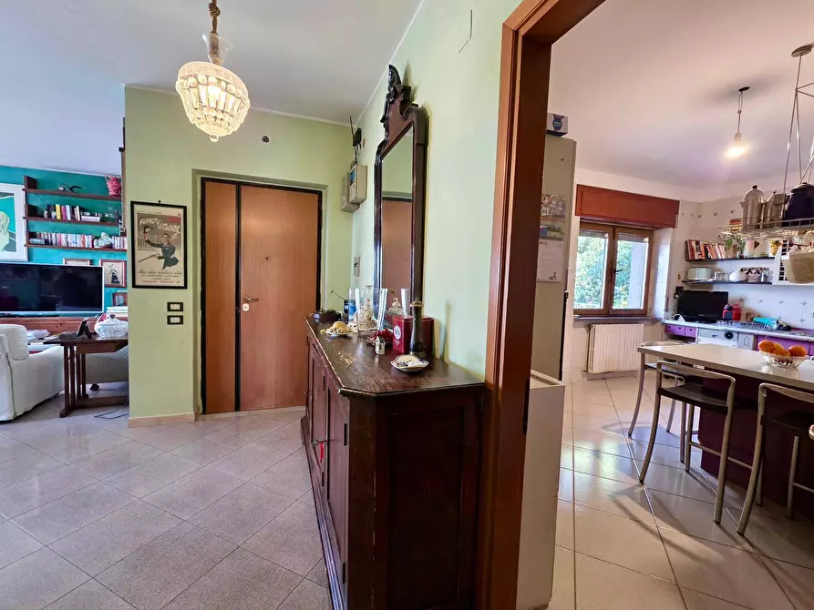 Immagine 4 di Appartamento in vendita  in Via  Panoramica 15 a Salerno