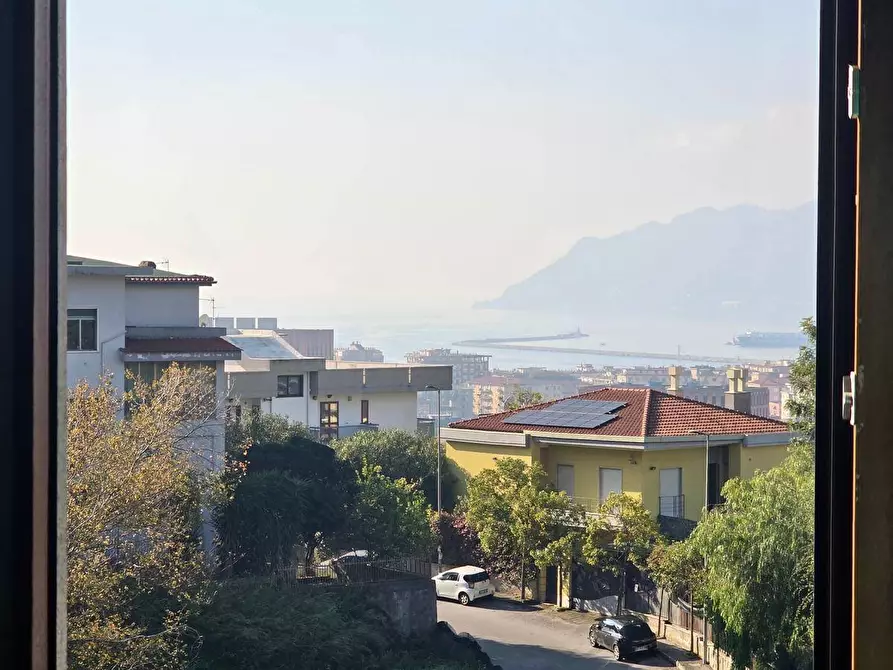 Immagine 3 di Appartamento in vendita  in Via  Panoramica 15 a Salerno