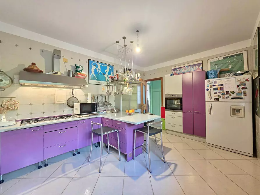 Immagine 6 di Appartamento in vendita  in Via  Panoramica 15 a Salerno