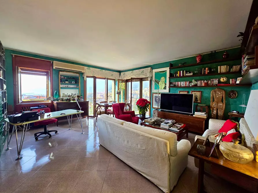 Immagine 2 di Appartamento in vendita  in Via  Panoramica 15 a Salerno