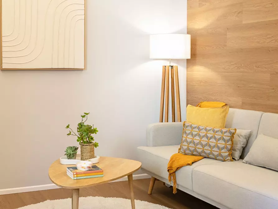 Immagine 15 di Appartamento in vendita  in Via Graziano 42 a Roma