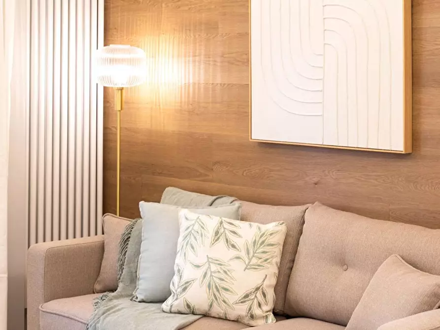 Immagine 16 di Appartamento in vendita  in Via Graziano 42 a Roma