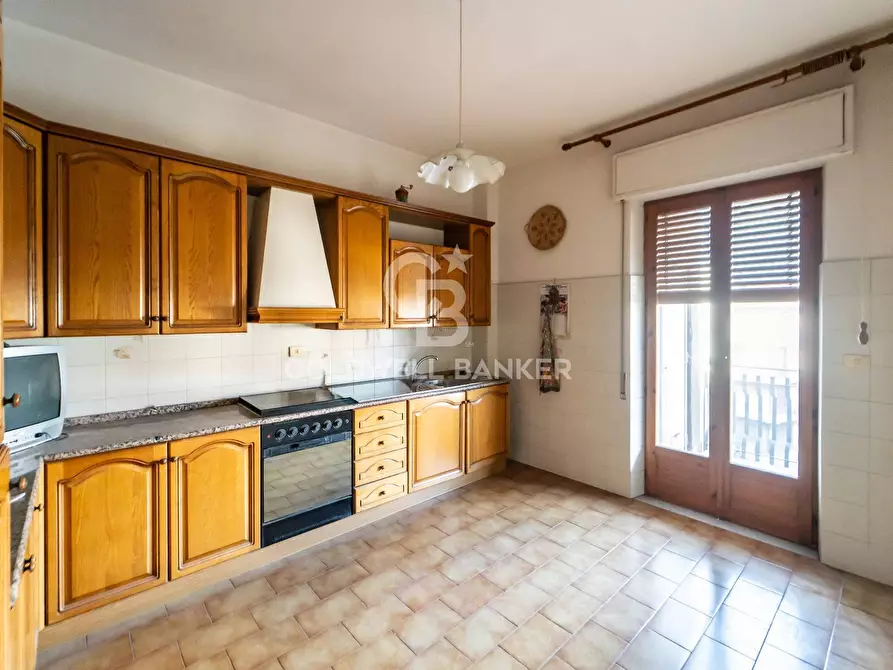 Immagine 10 di Appartamento in vendita  in Via IV Novembre 134 a Aci Catena