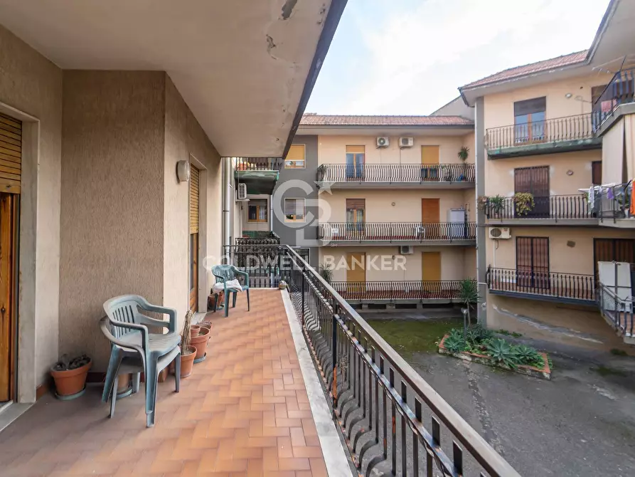Immagine 17 di Appartamento in vendita  in Via IV Novembre 134 a Aci Catena
