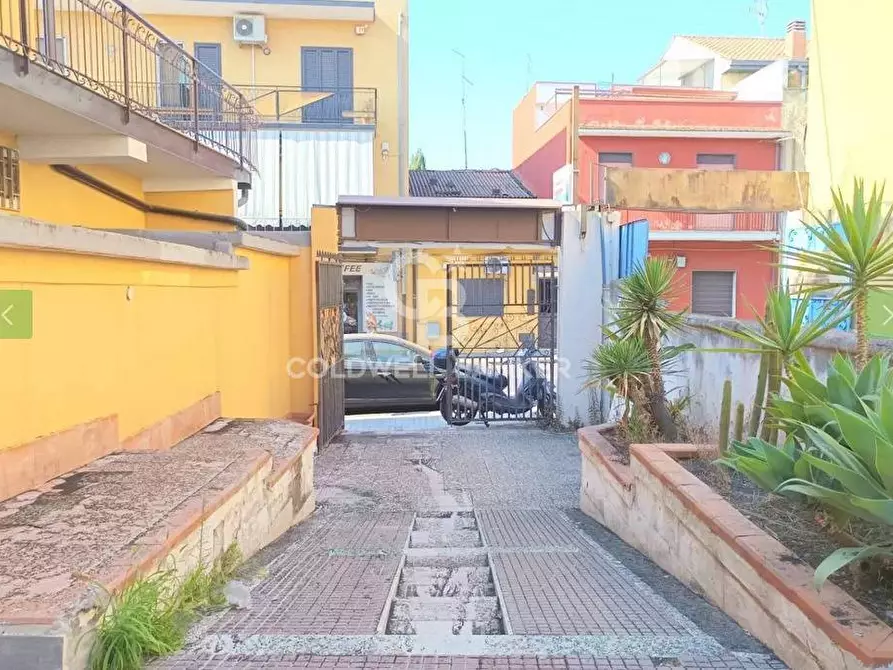 Immagine 3 di Appartamento in vendita  in VIA VITTORIO EMANUELE 161 a Gravina Di Catania