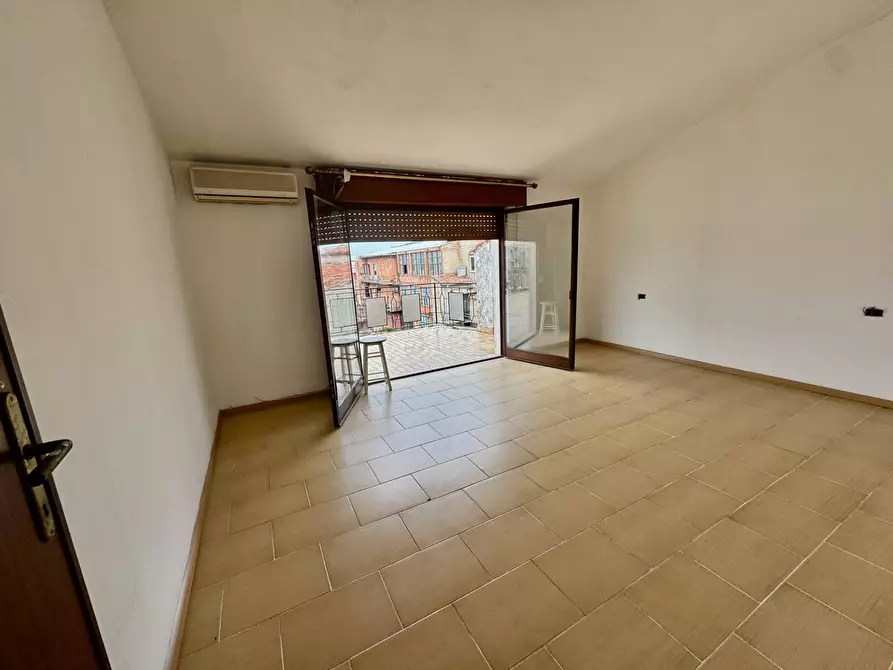 Immagine 15 di Appartamento in vendita  in via Tavolara 11 a Olbia