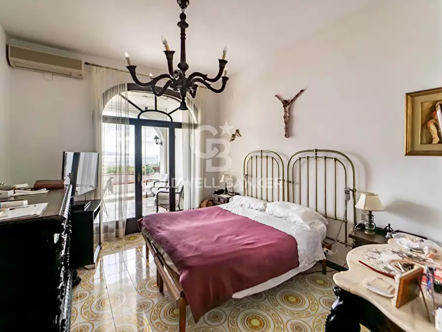 Immagine 8 di Villa in vendita  in Via Consolare Pompea 108 a Messina