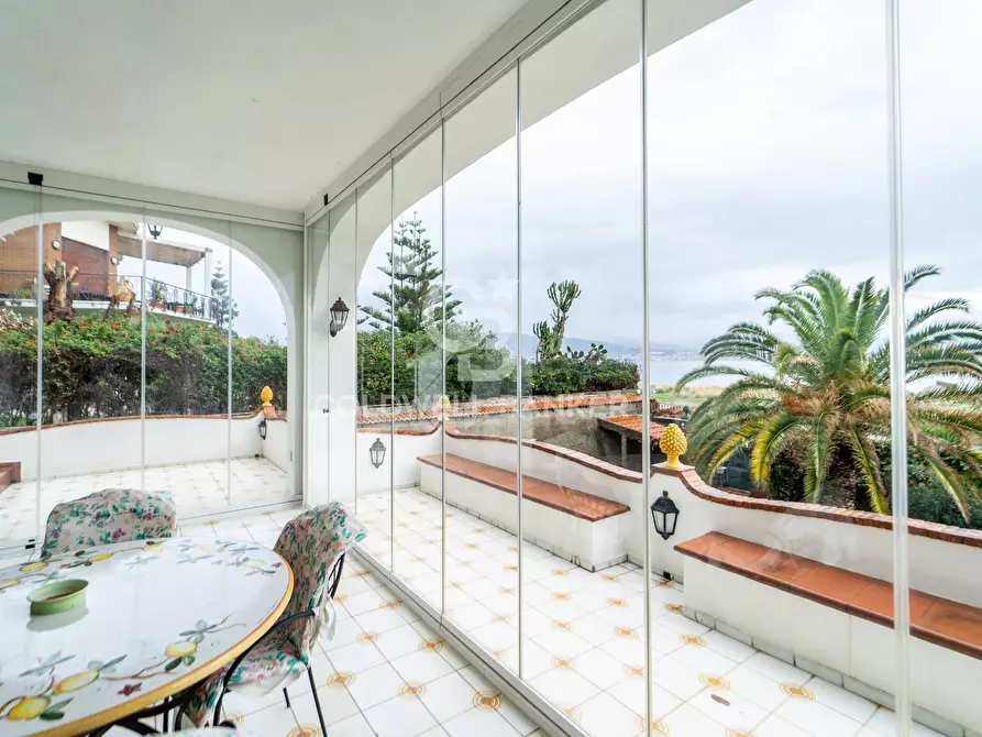 Immagine 21 di Villa in vendita  in Via Consolare Pompea 108 a Messina