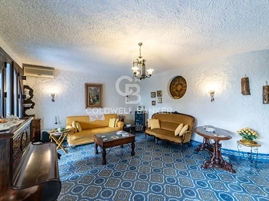 Immagine 37 di Villa in vendita  in Via Consolare Pompea 108 a Messina