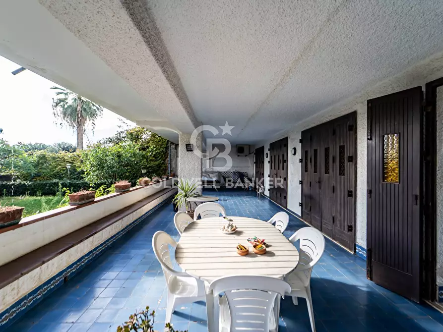 Immagine 52 di Villa in vendita  in Via Consolare Pompea 108 a Messina